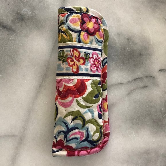* SOLD * Vera Bradley - eyeglass case - Picture 6 of 8